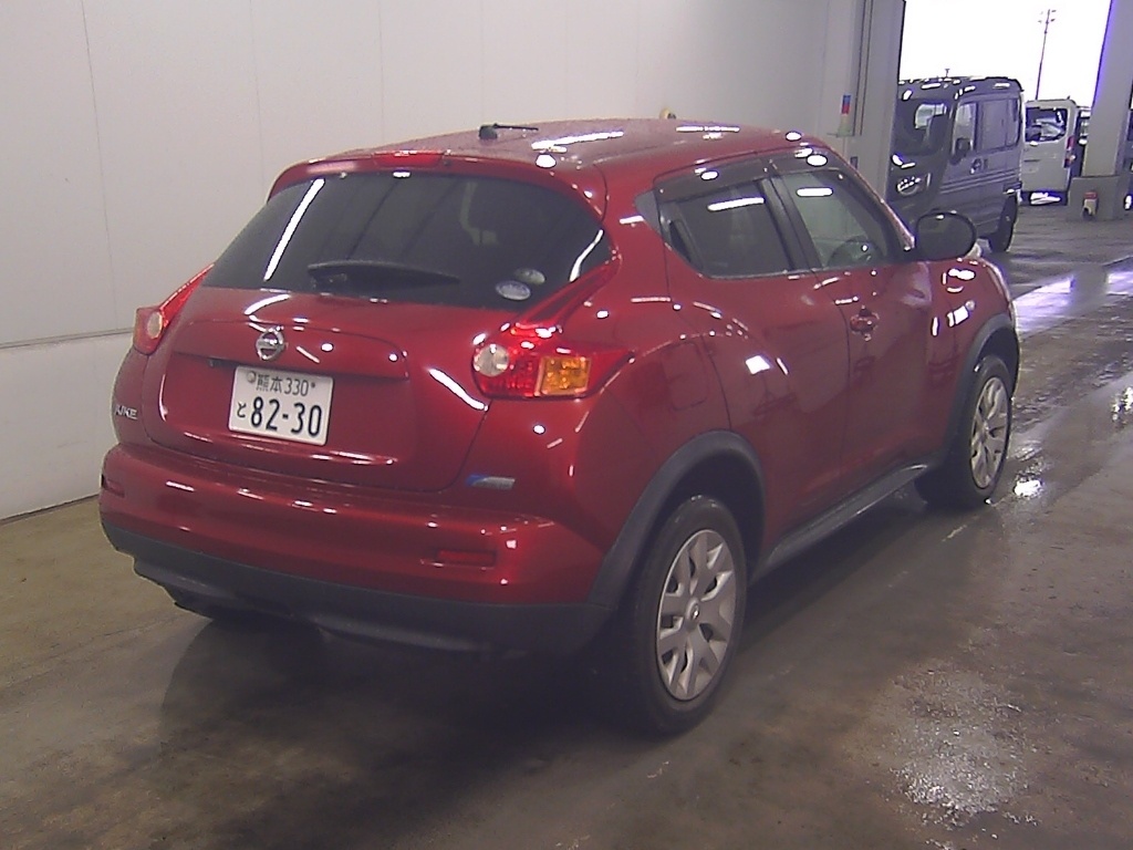 NISSAN JUKE