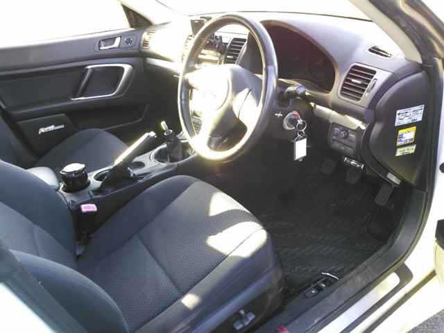SUBARU LEGACY B4
