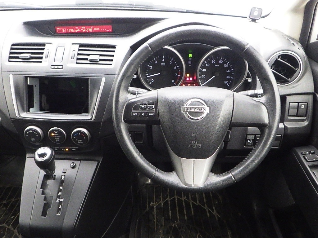 NISSAN LAFESTA