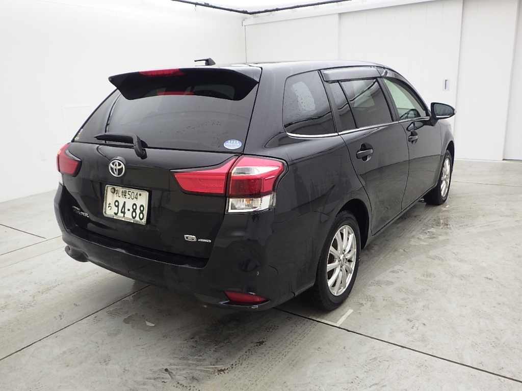 TOYOTA COROLLA FIELDER