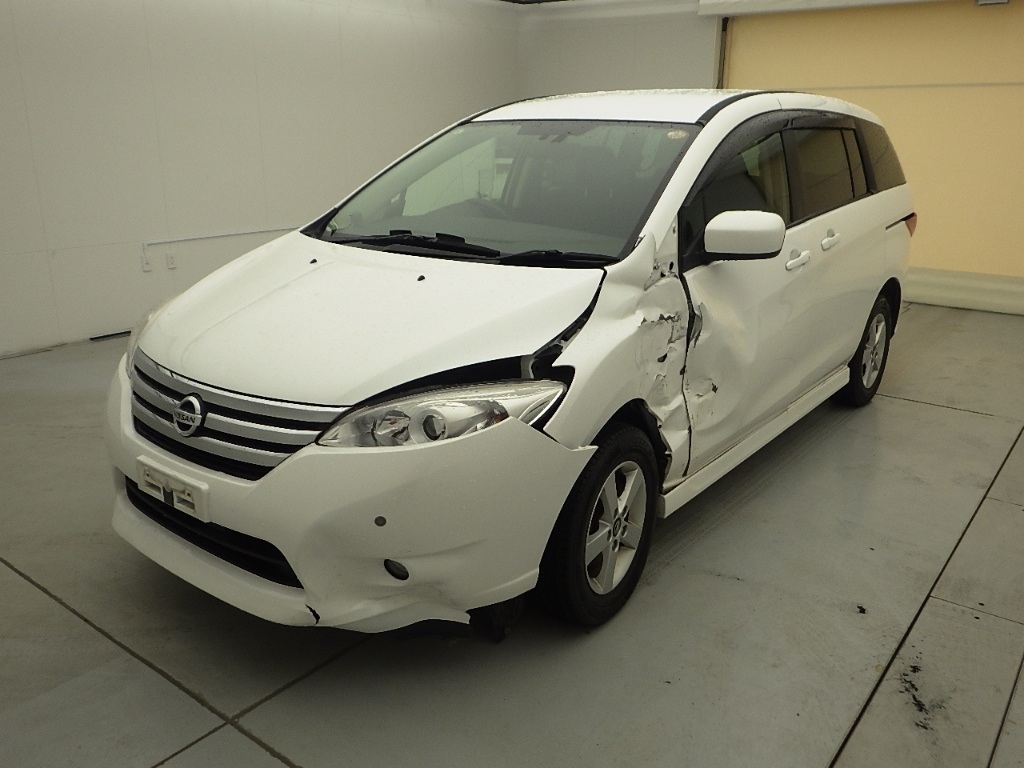 NISSAN LAFESTA