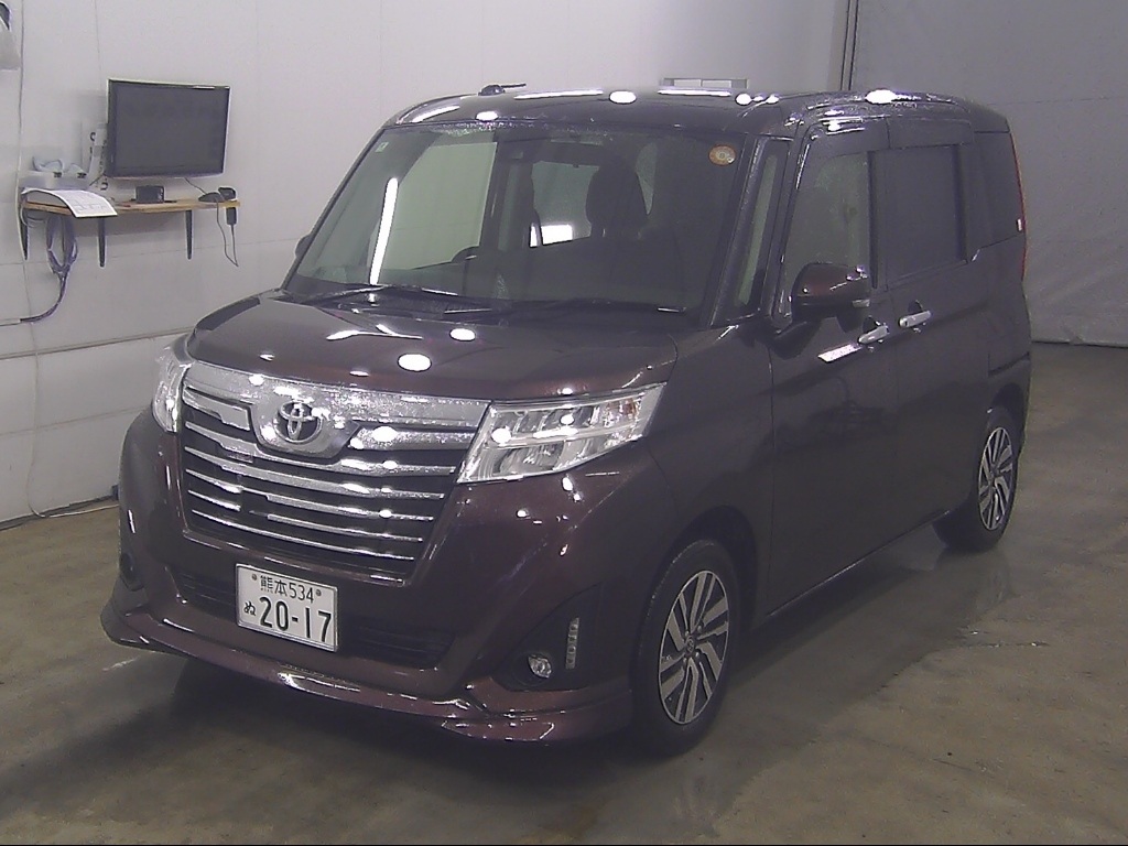 TOYOTA ROOMY