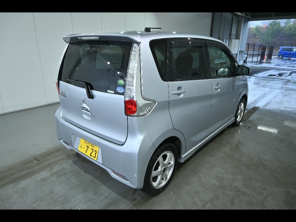 MITSUBISHI EK CUSTOM