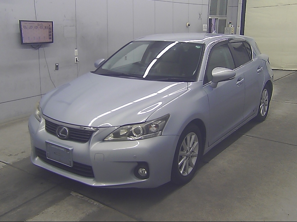 LEXUS CT200H