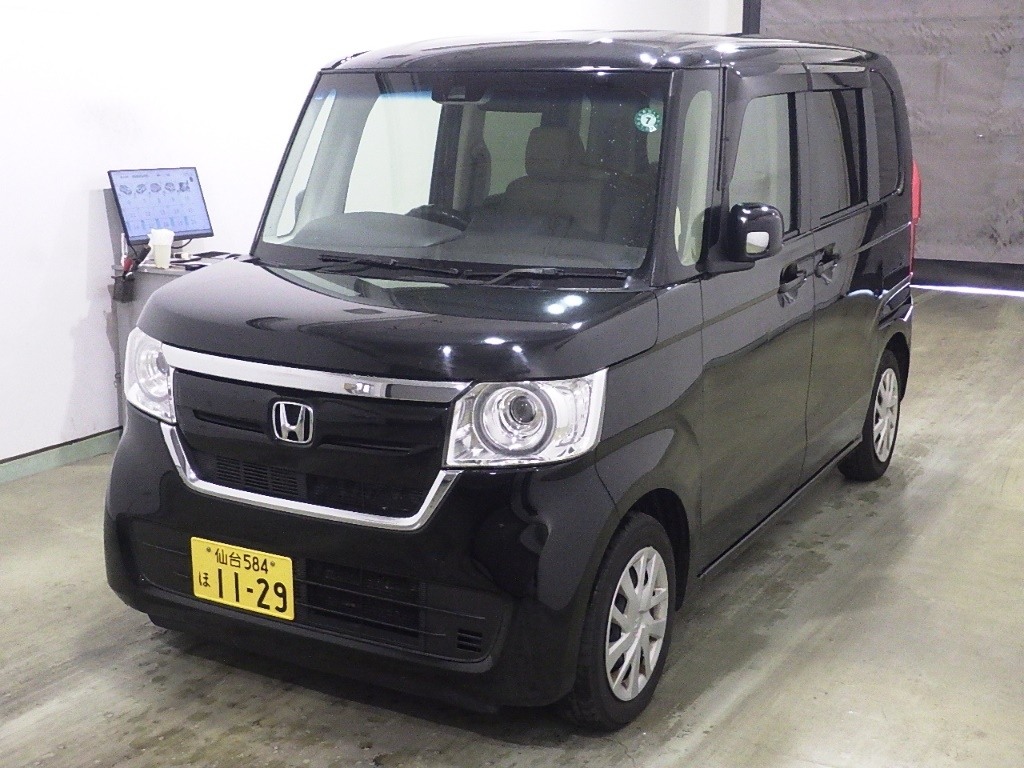 HONDA N-BOX