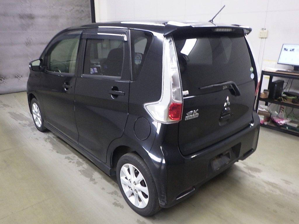 MITSUBISHI EK CUSTOM