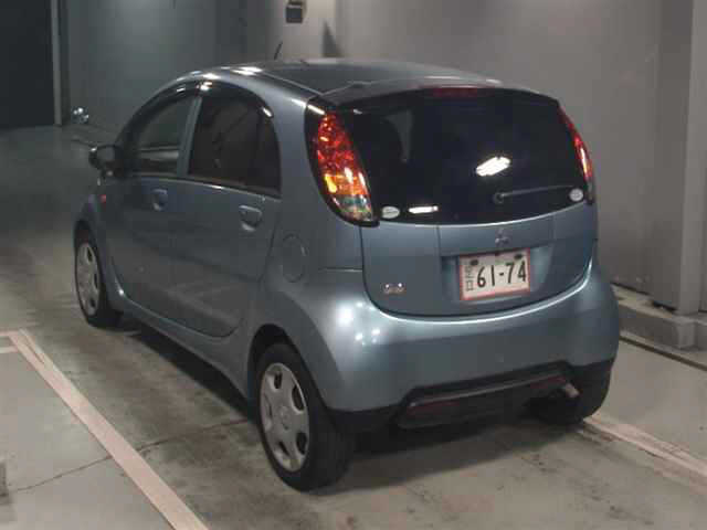 MITSUBISHI I