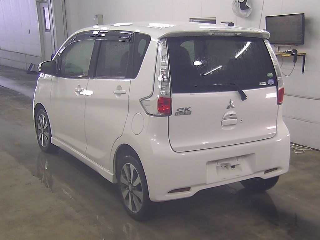 MITSUBISHI EK CUSTOM