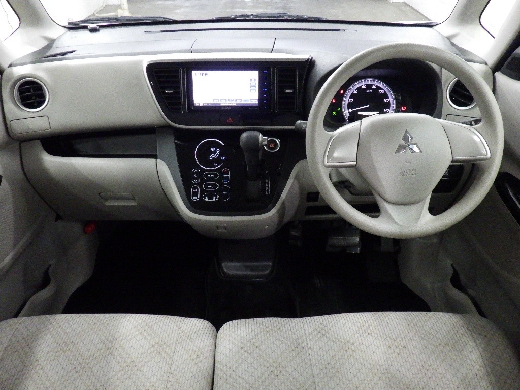 MITSUBISHI EK SPACE