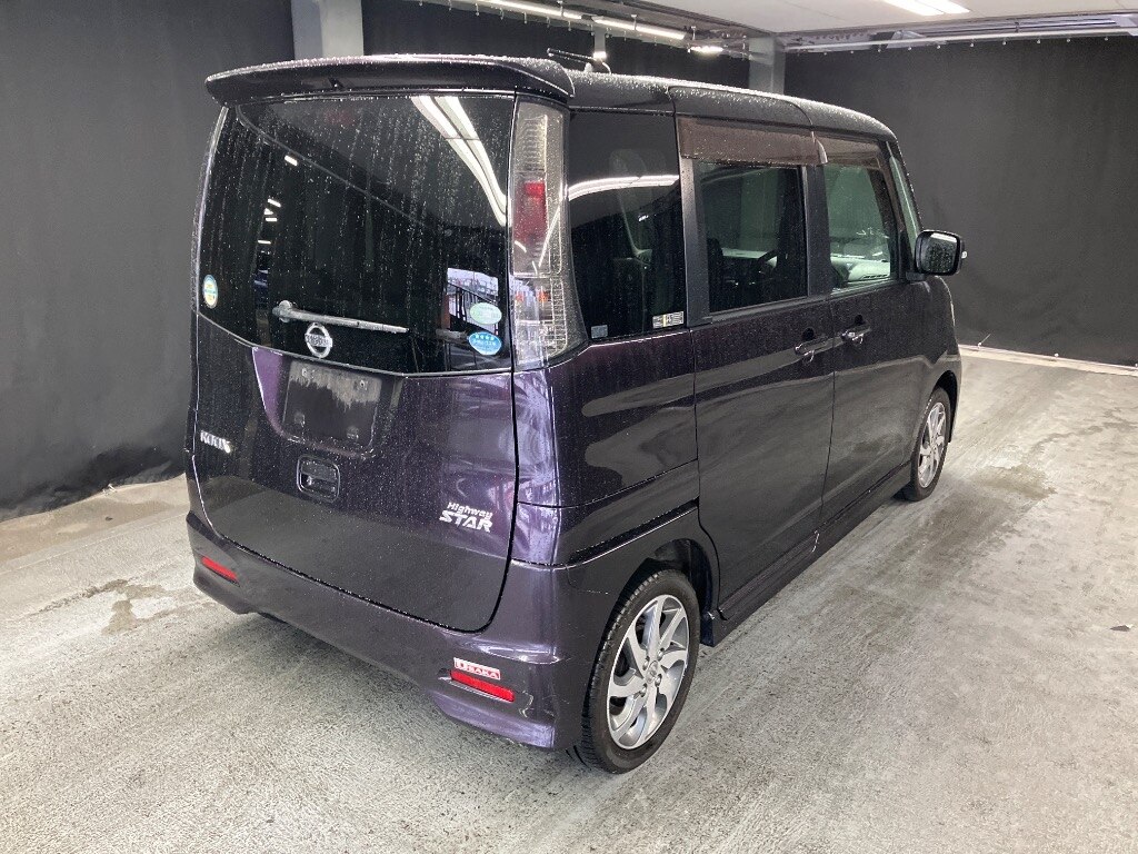NISSAN ROOX