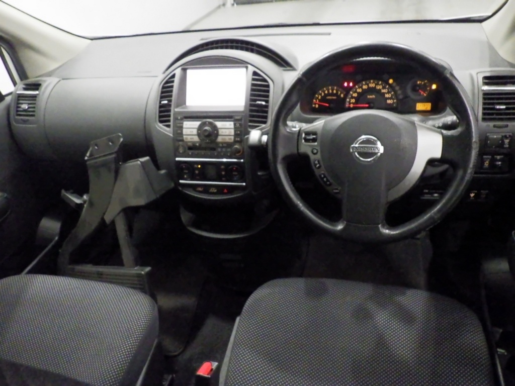 NISSAN LAFESTA