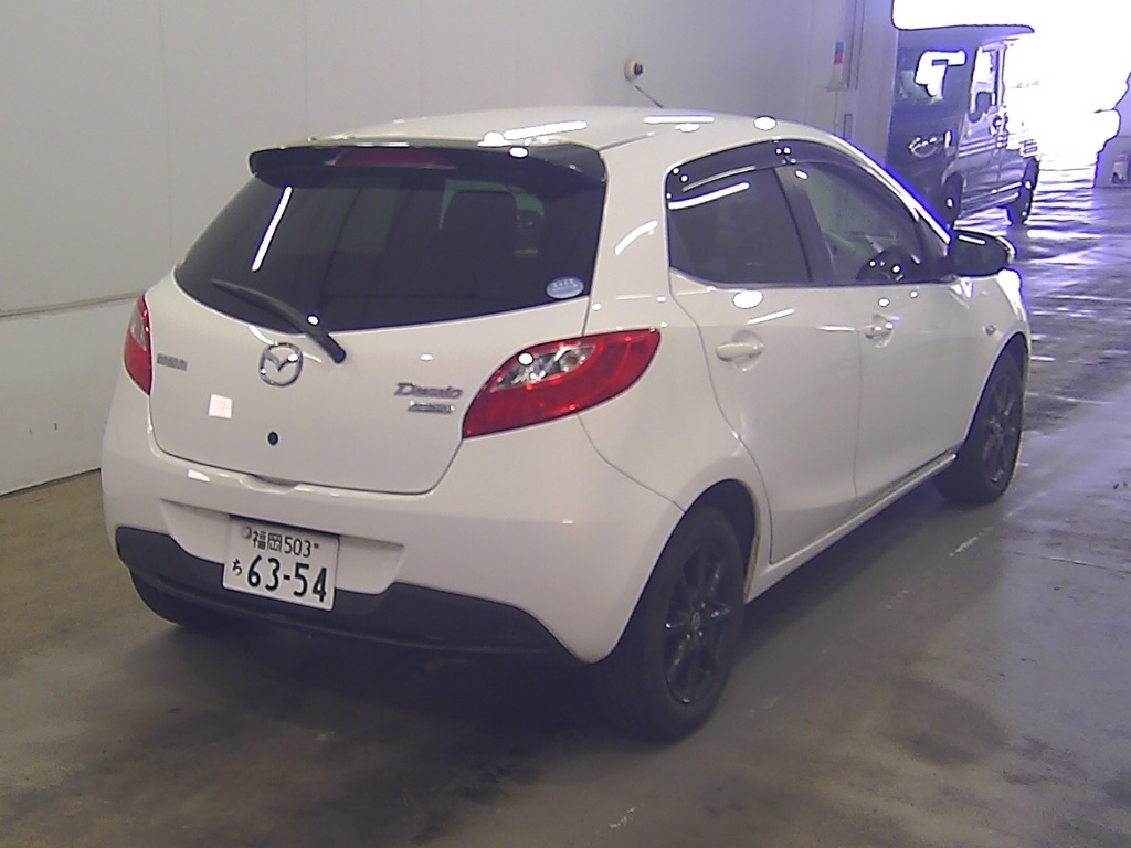 MAZDA DEMIO