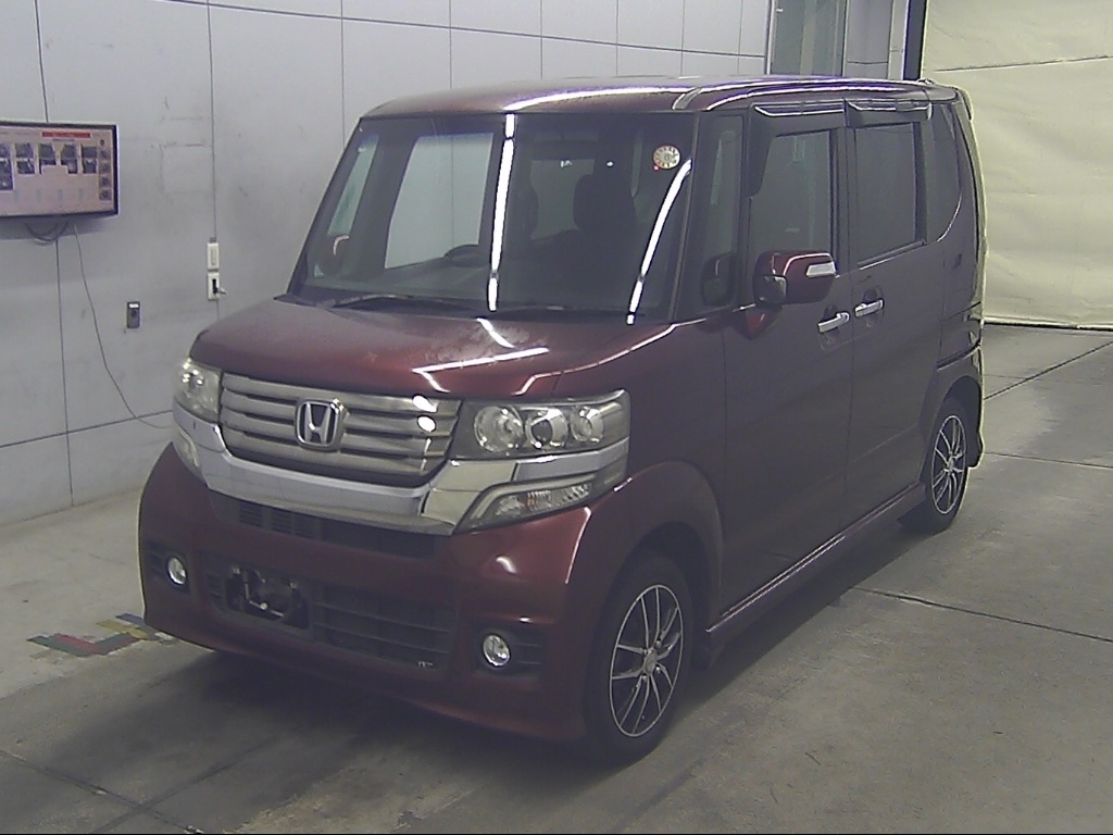 HONDA N-BOX