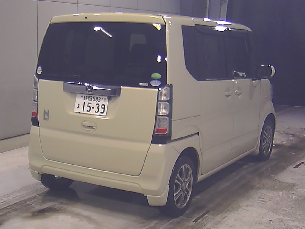 HONDA N-BOX