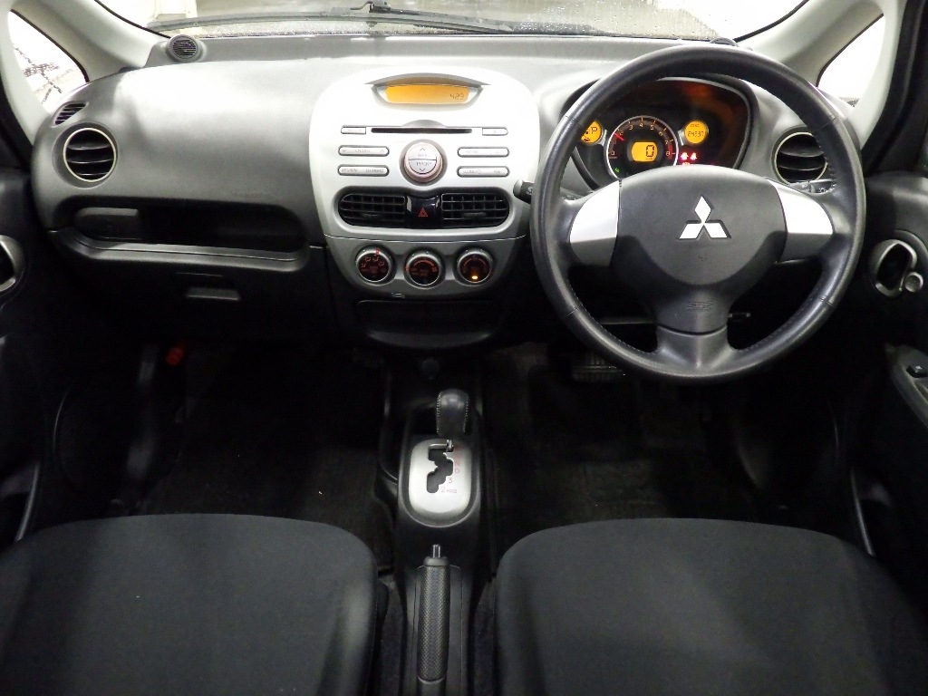 MITSUBISHI I