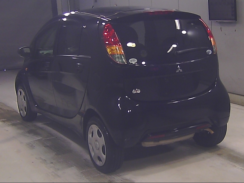 MITSUBISHI I