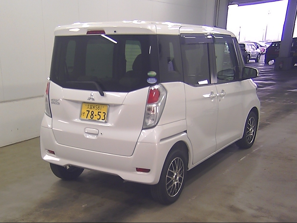 MITSUBISHI EK SPACE