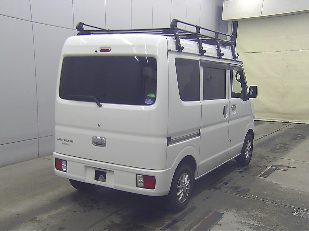MITSUBISHI MINICAB
