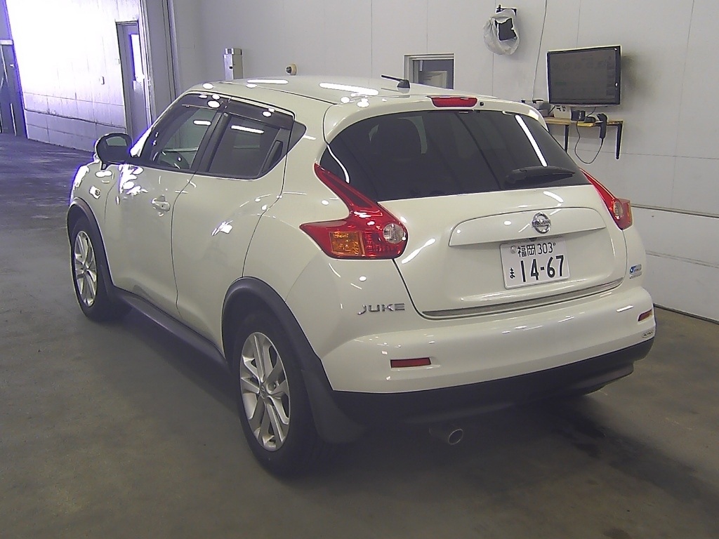 NISSAN JUKE