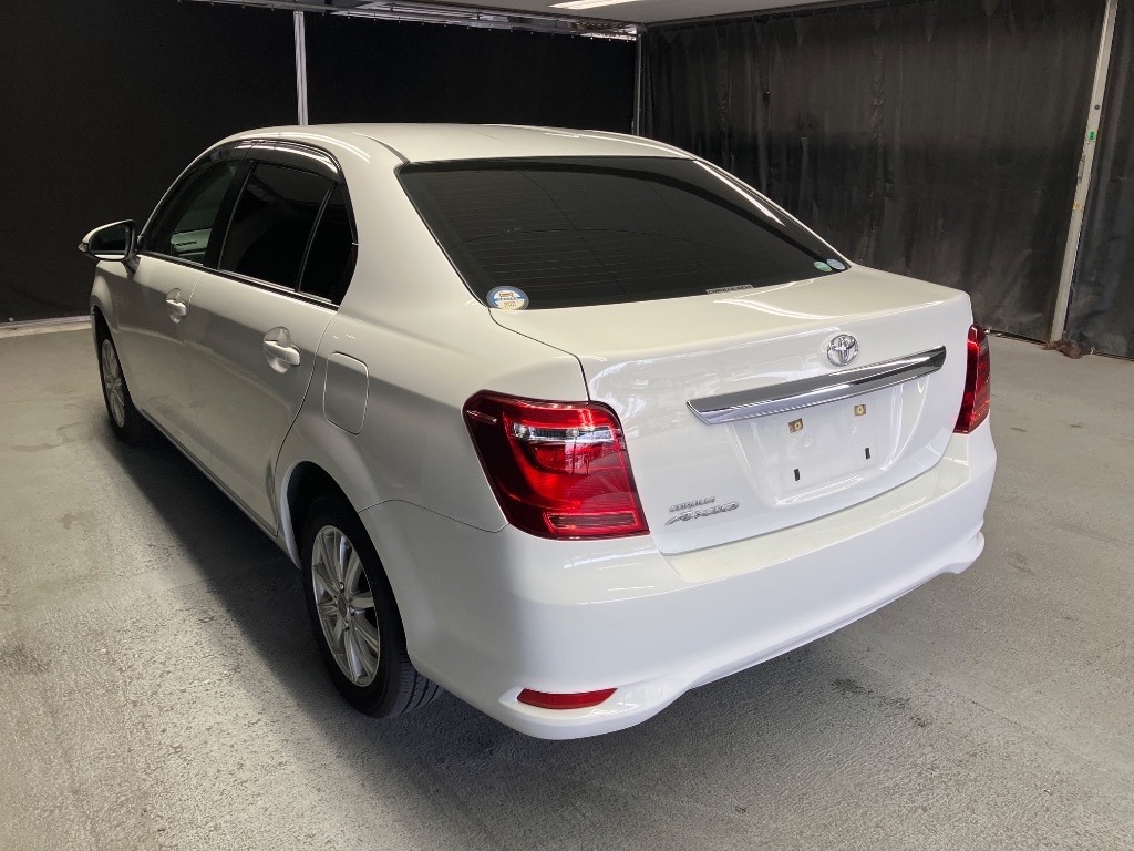 TOYOTA COROLLA AXIO
