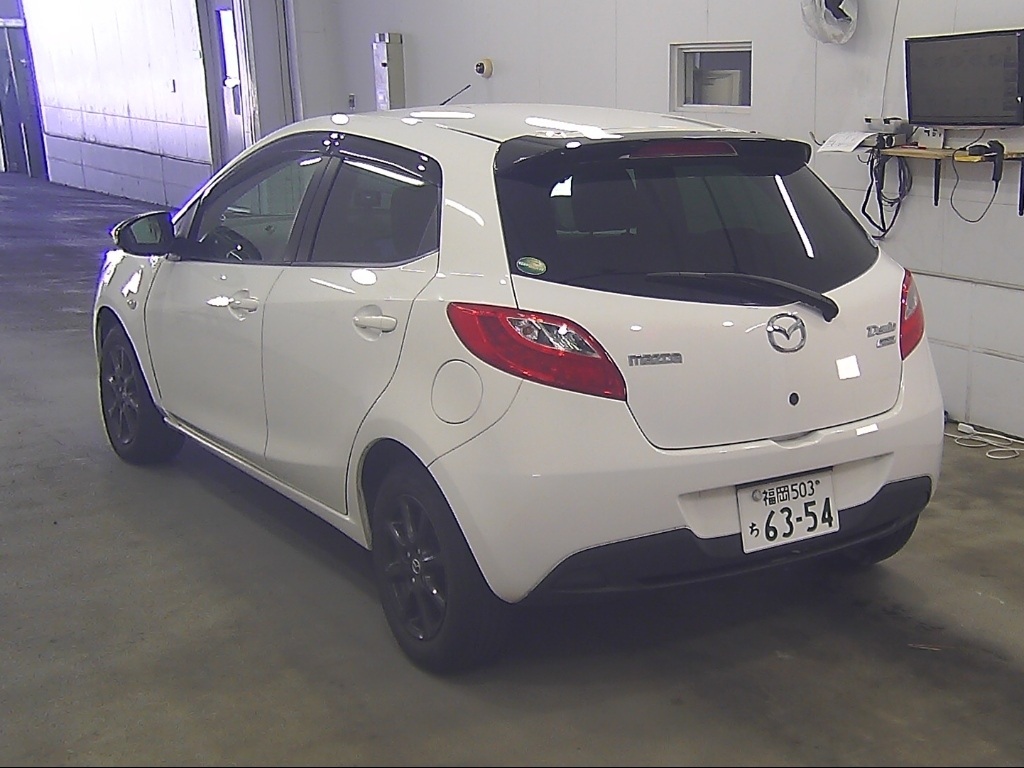 MAZDA DEMIO