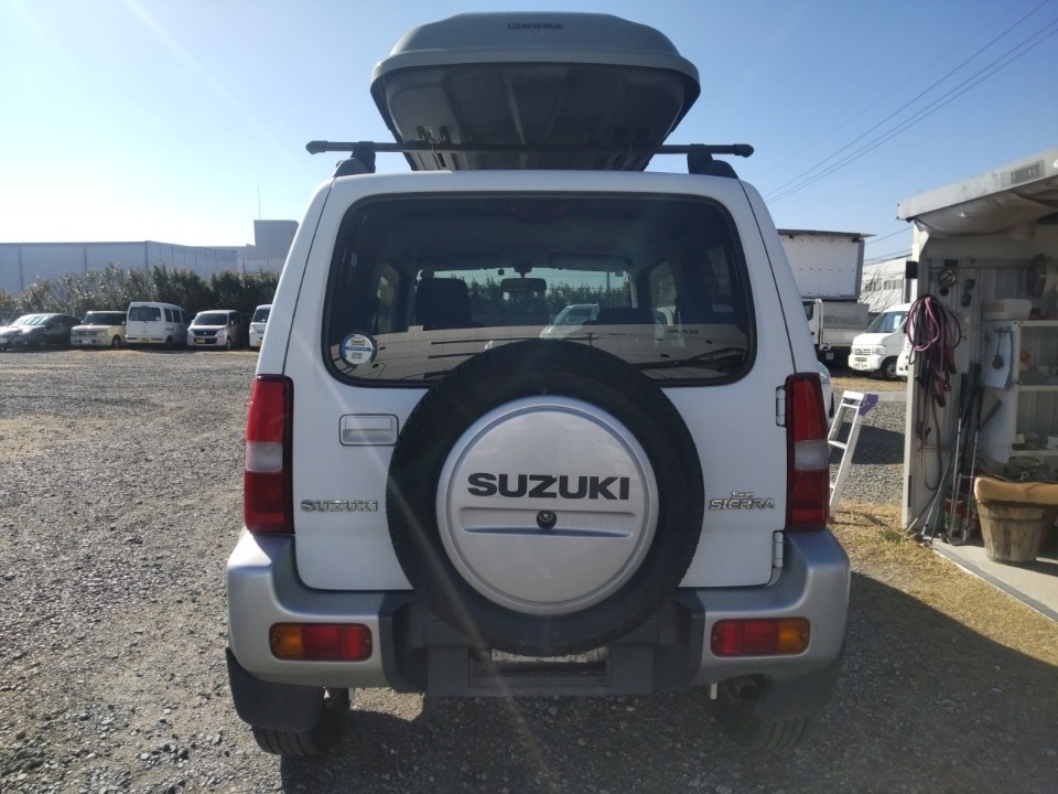 SUZUKI JIMNY SIERRA