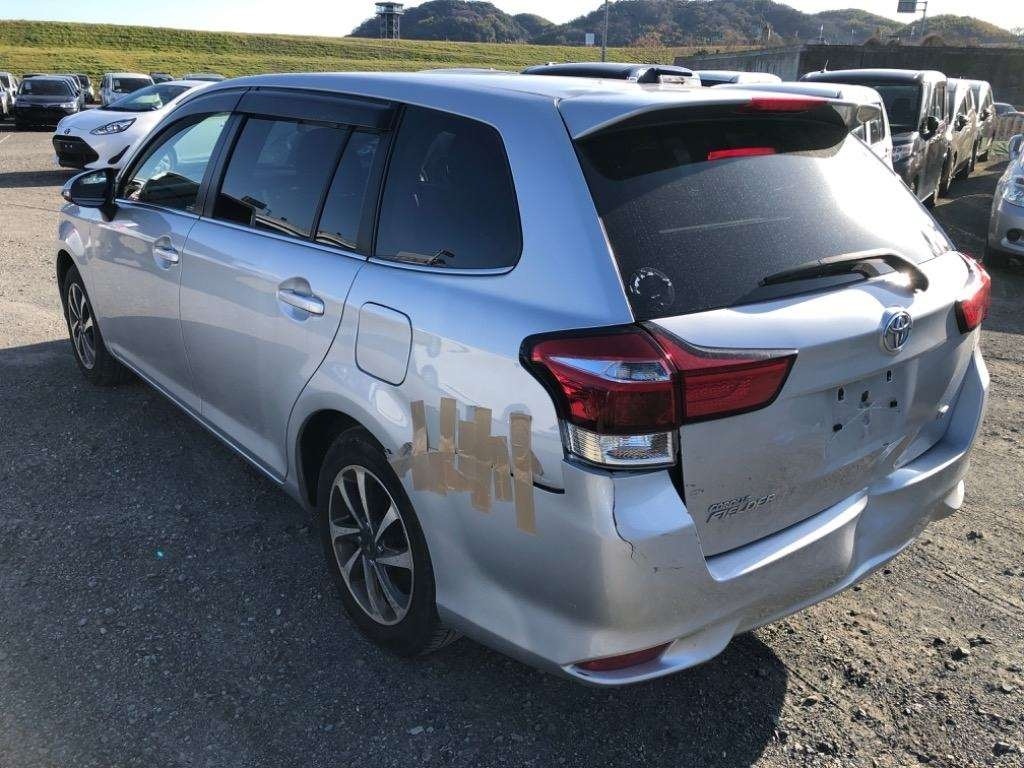 TOYOTA COROLLA FIELDER