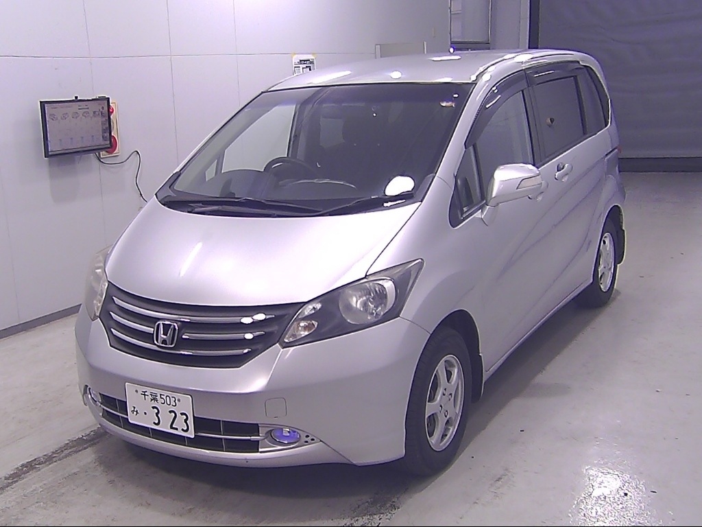HONDA FREED