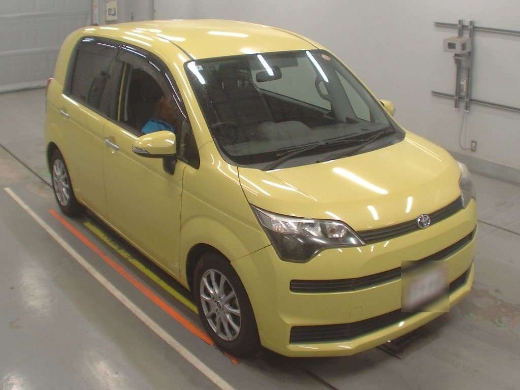 TOYOTA SPADE