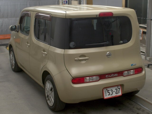 NISSAN CUBE