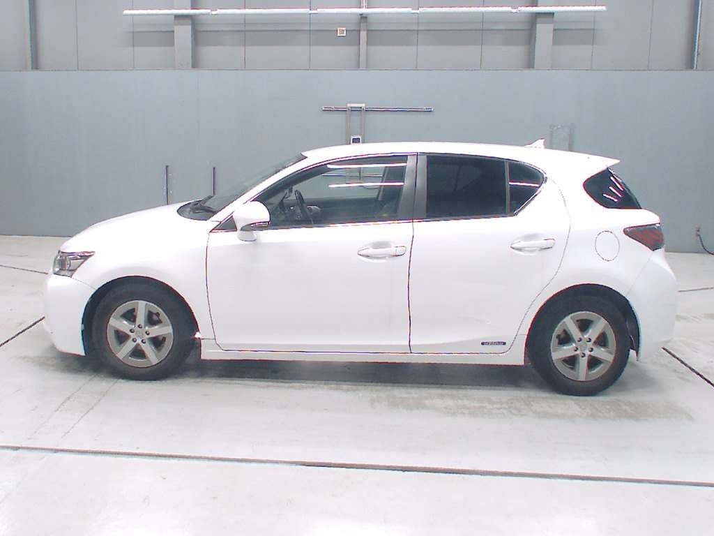 LEXUS CT200H
