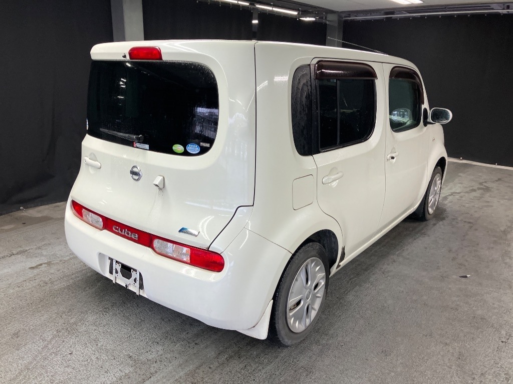 NISSAN CUBE