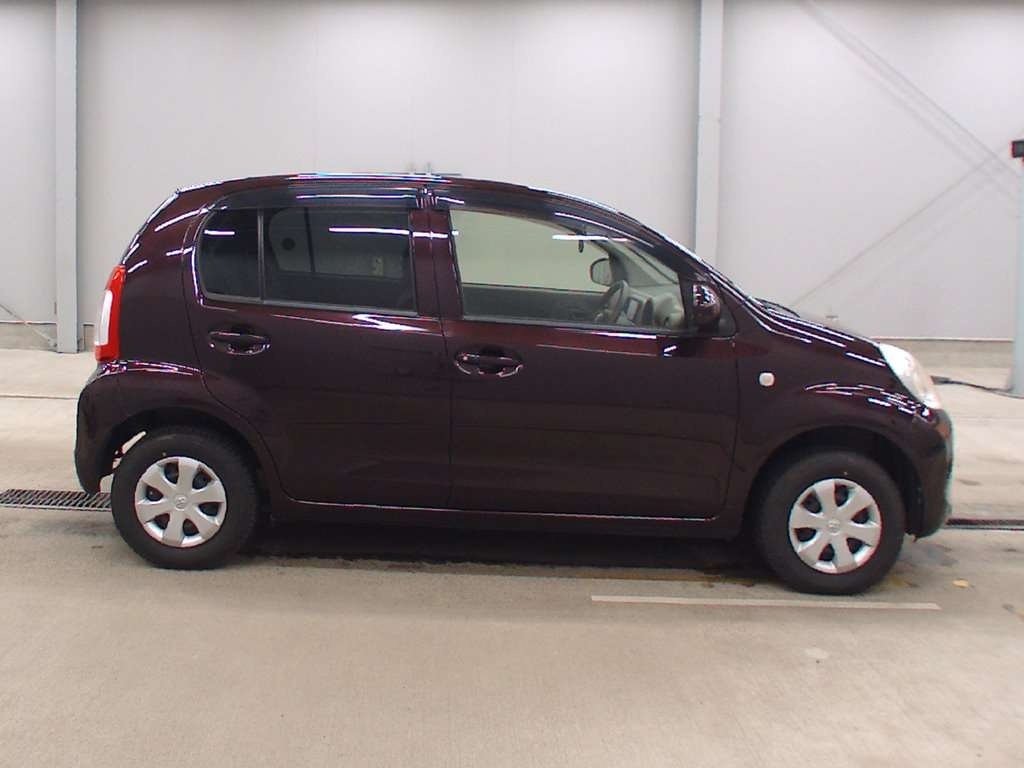 TOYOTA PASSO