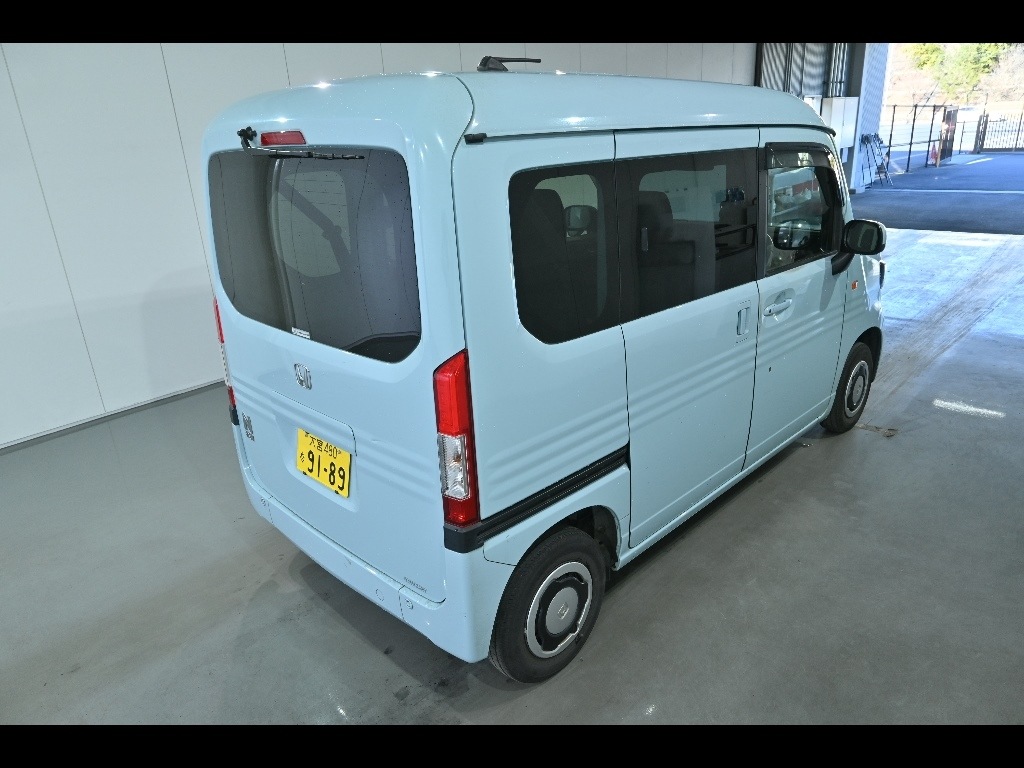 HONDA N-VAN