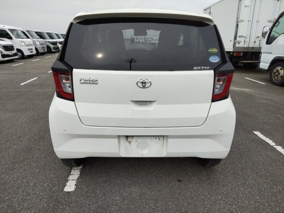 TOYOTA PIXIS EPOCH