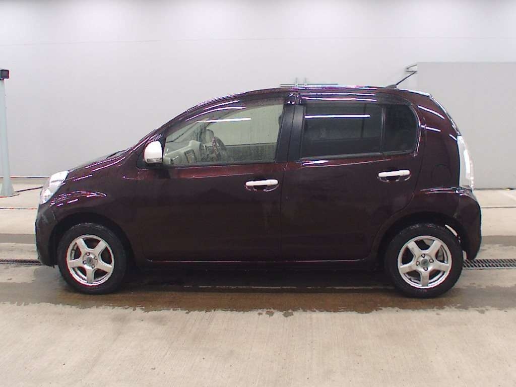 TOYOTA PASSO