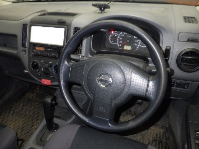 NISSAN AD