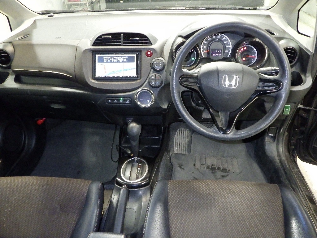 HONDA FIT SHUTTLE