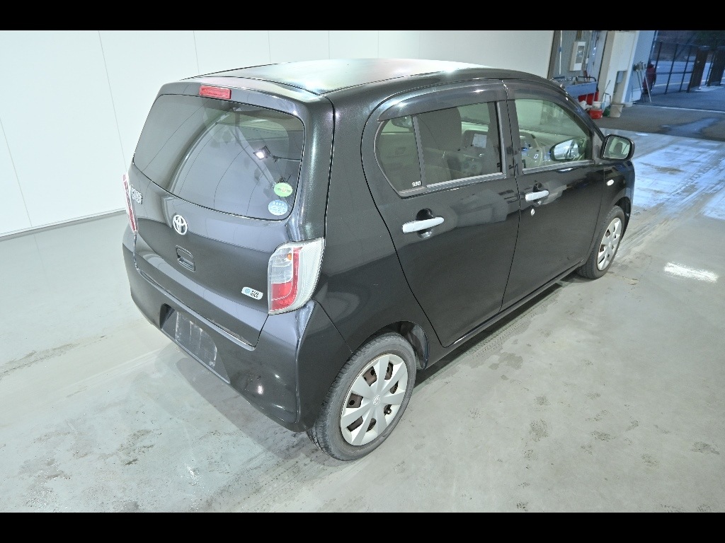 TOYOTA PIXIS EPOCH