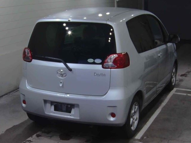TOYOTA PORTE