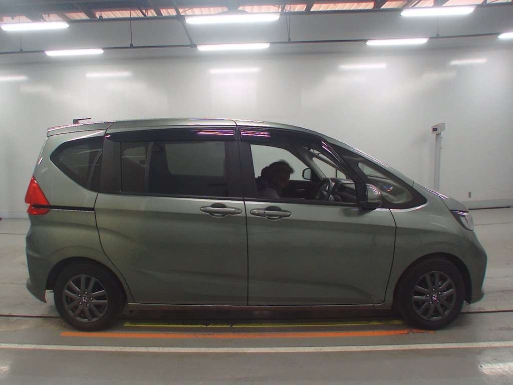 HONDA FREED+