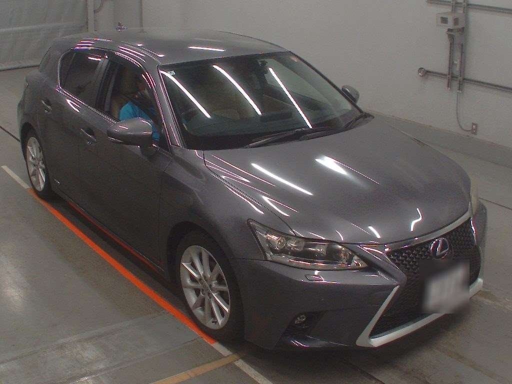 LEXUS CT200H