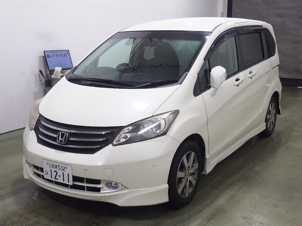 HONDA FREED