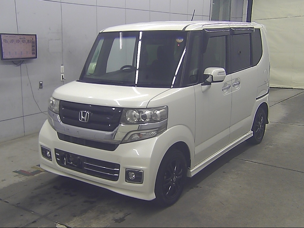 HONDA N-BOX