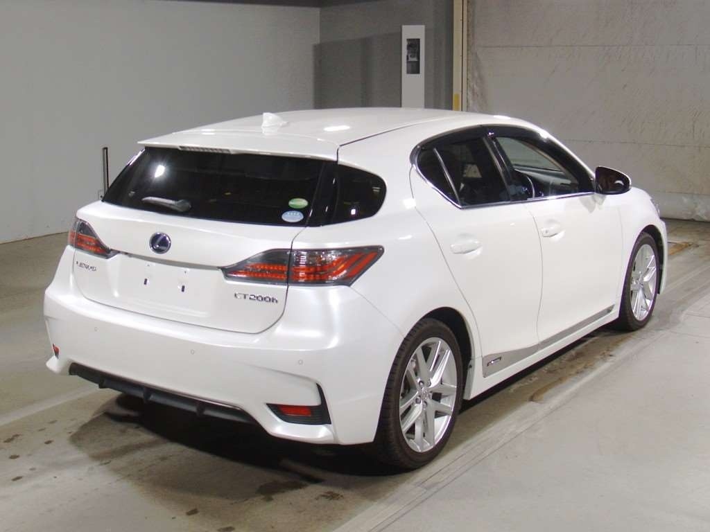 LEXUS CT200H