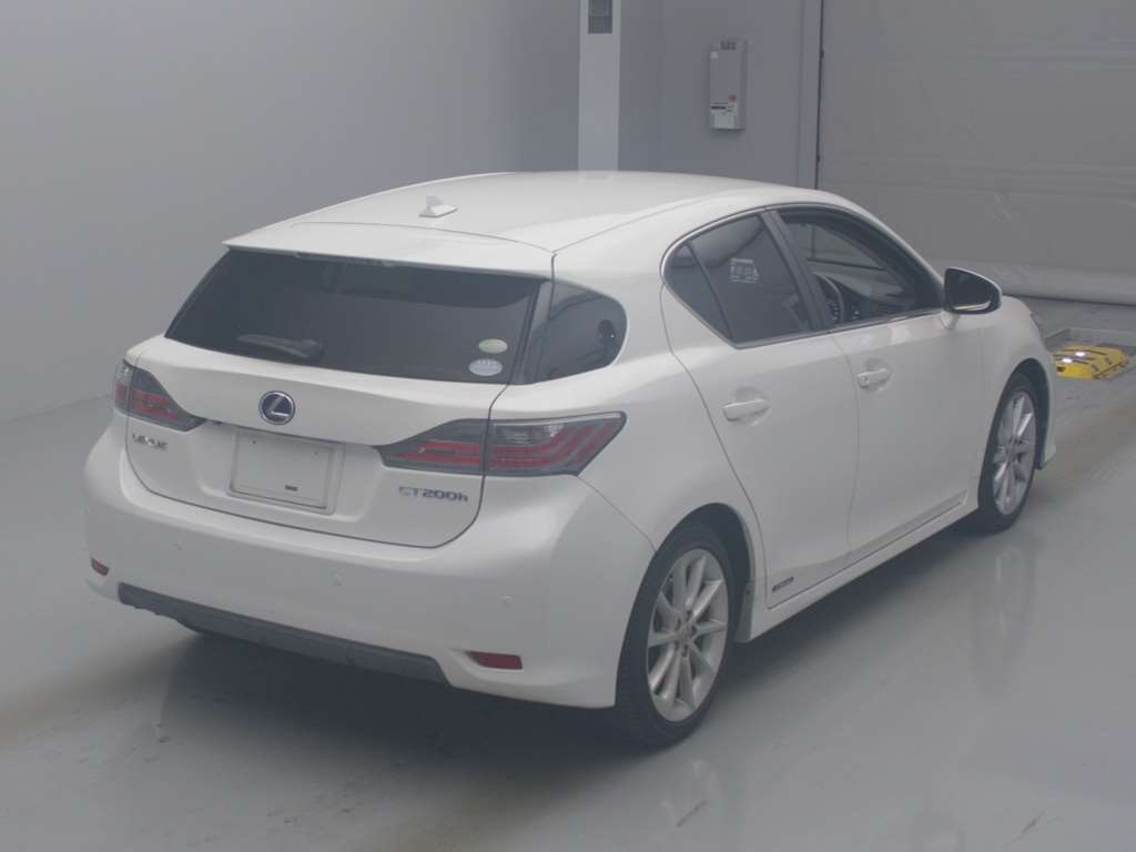 LEXUS CT200H