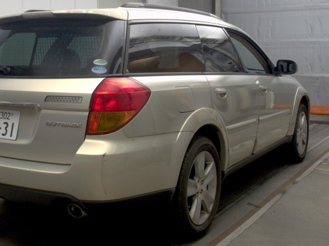 SUBARU OUTBACK