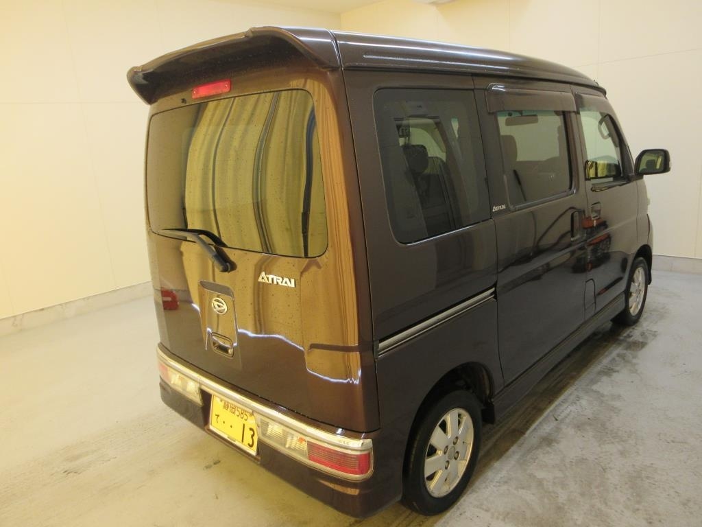 DAIHATSU ATRAI