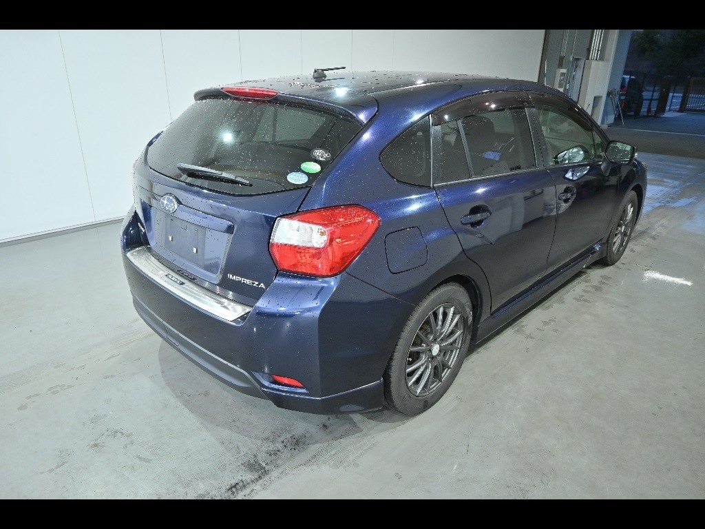 SUBARU IMPREZA