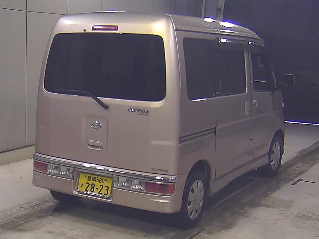 DAIHATSU ATRAI
